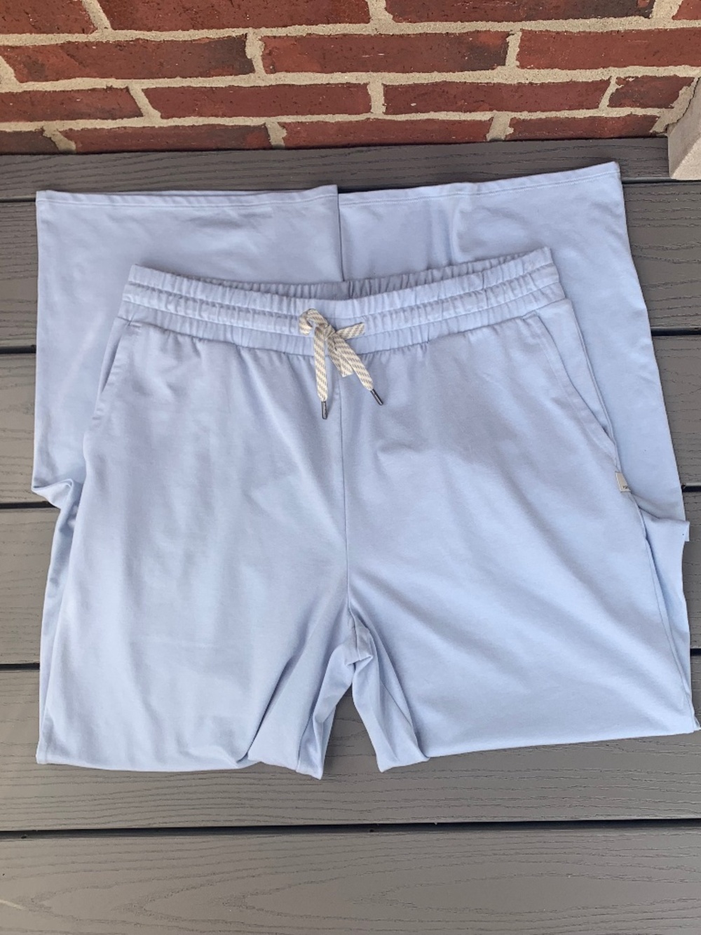 Vuori Halo Essential Wideleg Pants